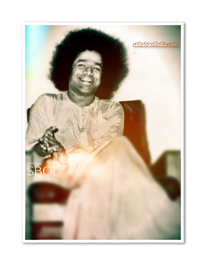 http://www.saibabaofindia.com/Jan-2012-feb/sri-sathya-sai-baba-big-smile.jpg