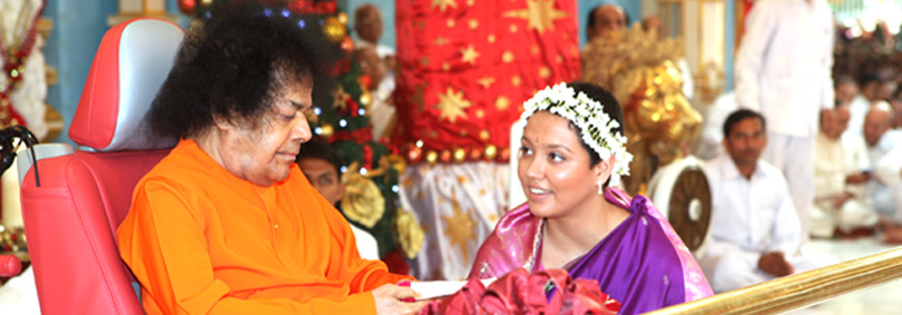 My Experience with Sathya Sai Baba in Darshan